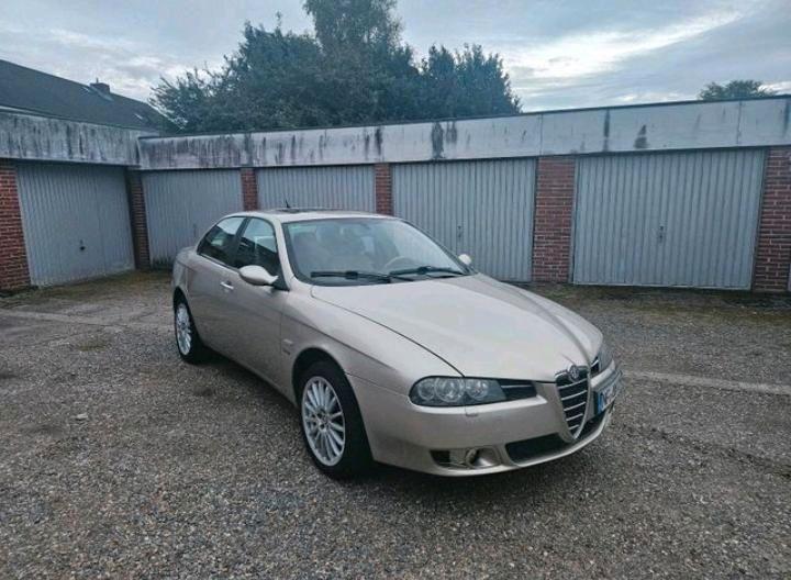 Alfa Romeo 156