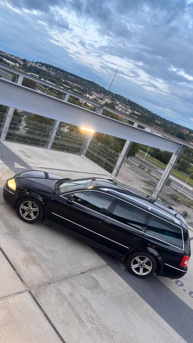 Volkswagen Passat 2004 — engine 163 HP (120kW)