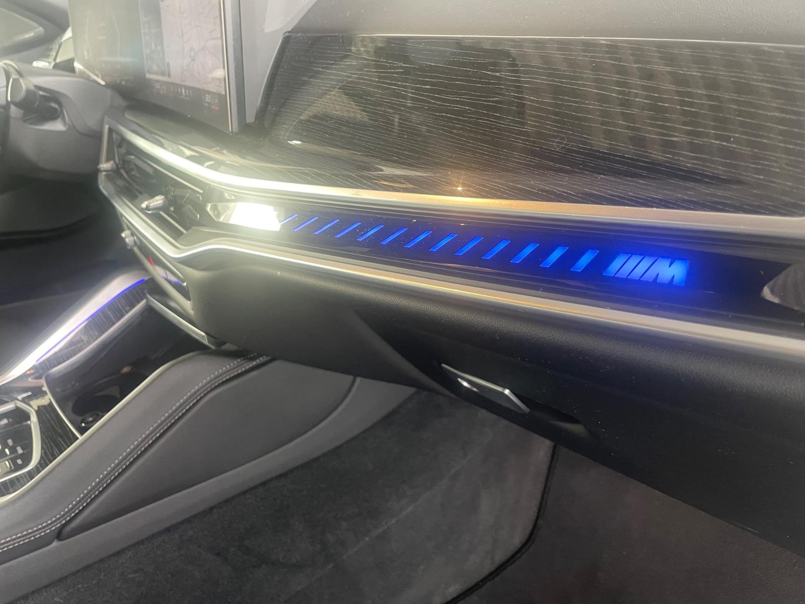 BMW X6 ///M60i xDrive/AHK 3,5T/HK HIFI/CAM