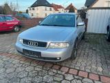 Audi A4 B5 2.8 Quattro Limo Handschalter - Audi A4 aus 1999: 2.8