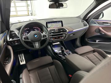 Fahrzeugabbildung BMW X3 xD30d M Sport SAG CockpitProf DAB Alarm HiFi