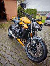 Triumph Street Triple Rs inkl. Griffheizung