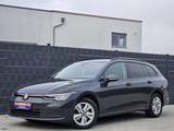 Volkswagen Golf VIII Variant 2.0 TDI DSG LIFE ACC 1.HD MWST