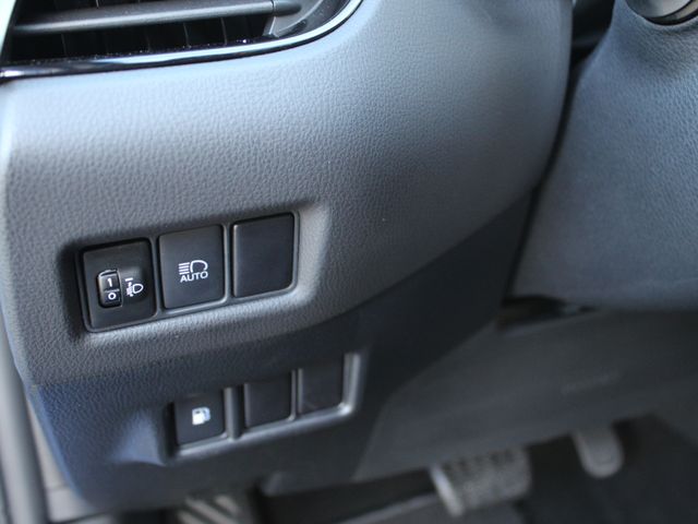 C-HR 1,8 Hybrid wenig KM*Navigation