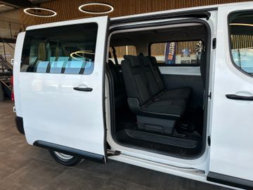 Opel Vivaro Kombi L *9 Sitzer*