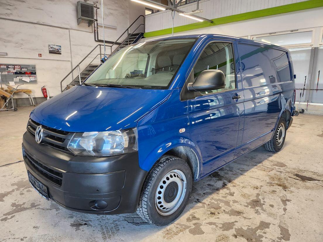 Volkswagen T5 Kombi Kastenwagen Heckschaden