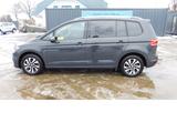Volkswagen Touran 1.5 Comfortline Active BMT TSI DSG Navi - Volkswagen Touran mit Benzin-Antrieb: Kombi, Automatik
