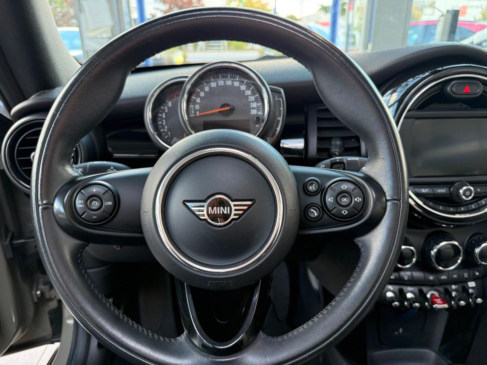 MINI Cooper S Cabrio   Leder