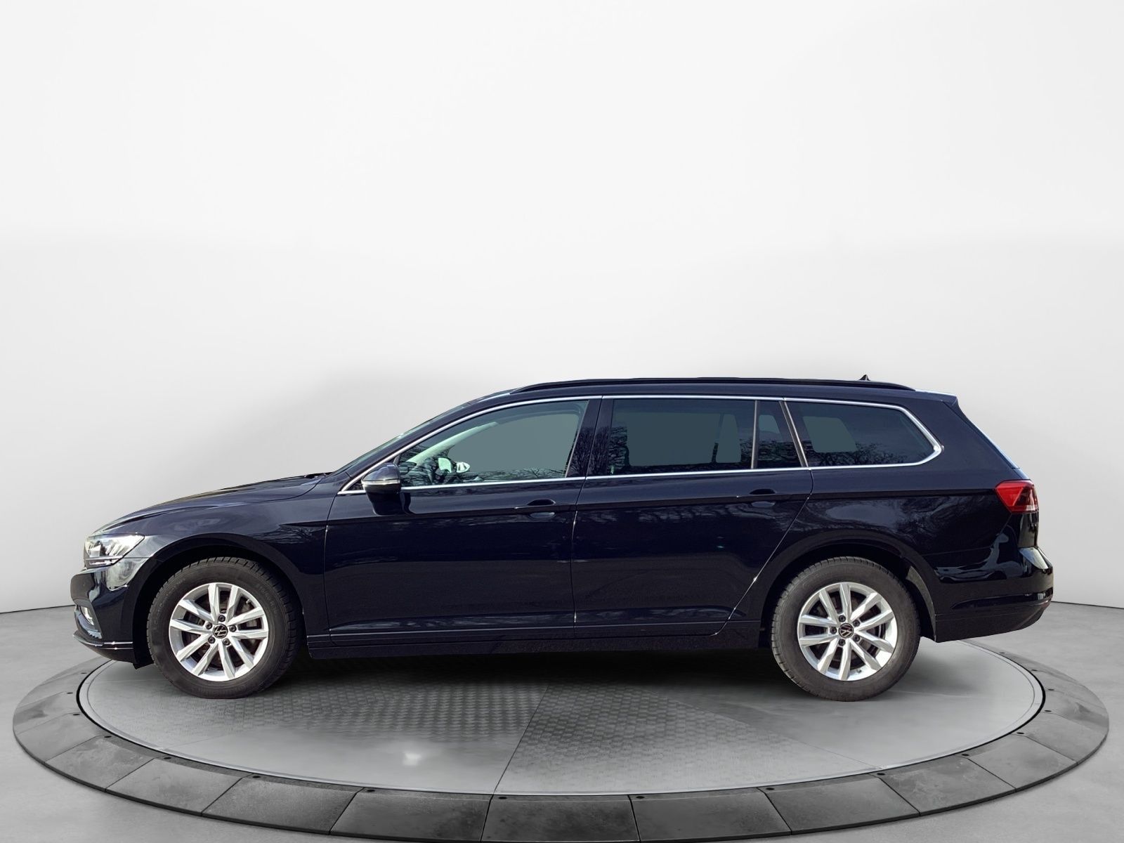 Volkswagen Passat - Bild 3