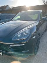 Porsche Cayenne GTS V8 mit Sportauspuff ab werk - Porsche Cayenne: Sportauspuff
