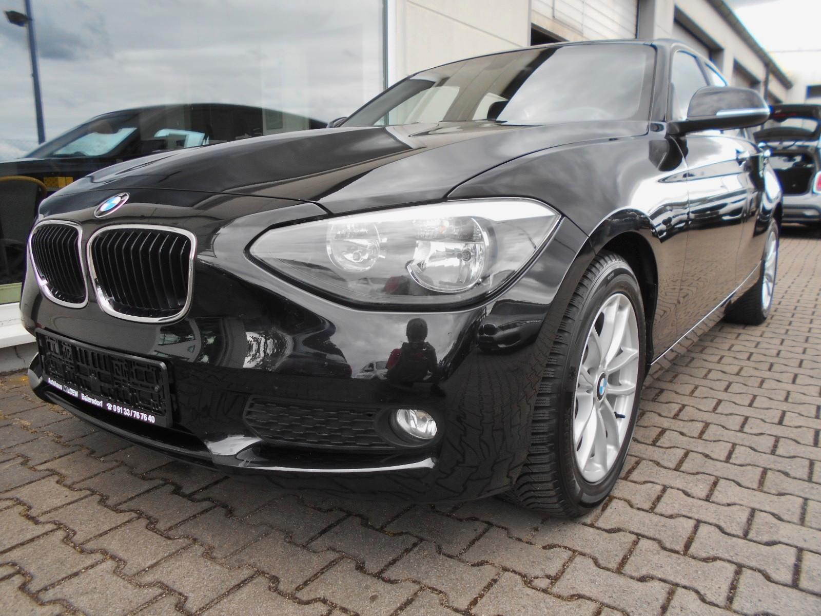 BMW 116i 1.Hand -SPORTSITZE-PDC-HIFI-DAB-PDC-MFL-ALU