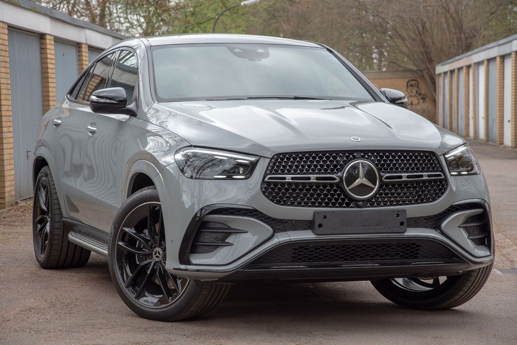 Mercedes-Benz GLE 300d Coupe*AMG*HUD*PANO*AIRM*DISTR*NIGHT*360