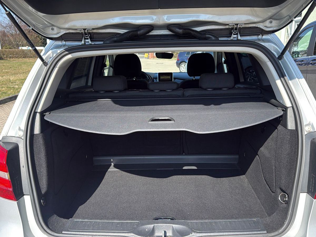 Fahrzeugabbildung Mercedes-Benz B 180 im Kundenauftr./ Top gepflegt