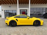 Porsche 992 (911) Turbo S#Approved01/29#Burmester#Lift - Porsche: Gelb, 911 Turbo