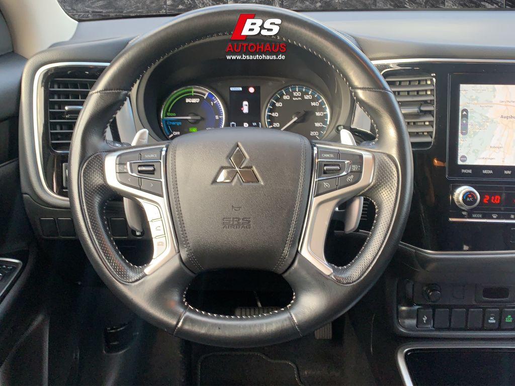 Mitsubishi Outlander 2.4 4WD Plug-In Hybrid Spirit 15x VORH
