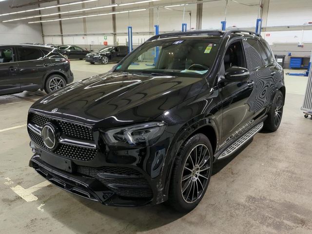 Mercedes-Benz GLE 300d 4MATIC/9G/AMG LINE/PANO/AIRMATIC/HUD