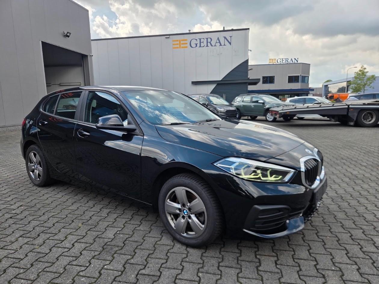 BMW 118 1 Limousine 118 i AUTOM / 11500 NETTO