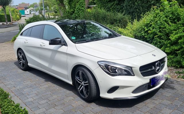 MERCEDES-BENZ Mercedes-Benz CLA 180 S-Brake Panoramadach 