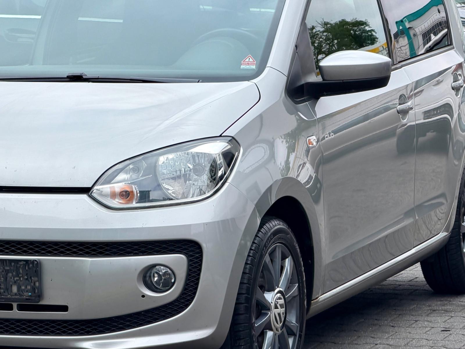 Volkswagen up! club up!