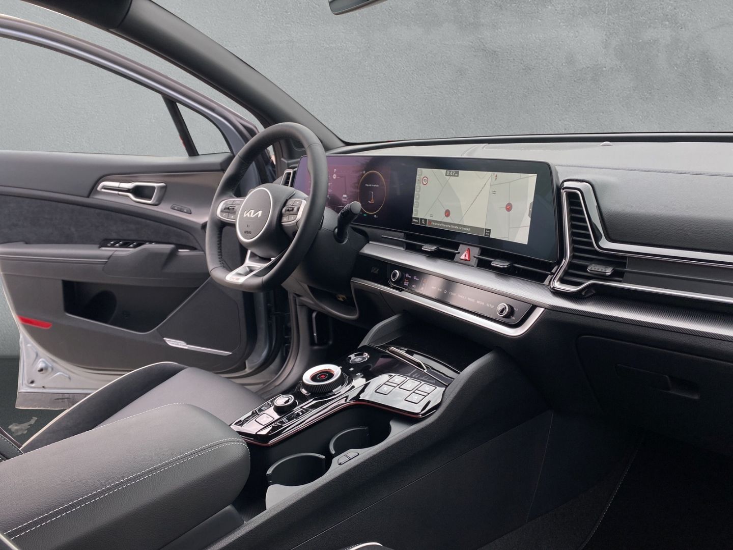 Fahrzeugabbildung Kia Sportage GT-LINE 4WD 1.6 T-GDI Mild-Hybrid *GLAS