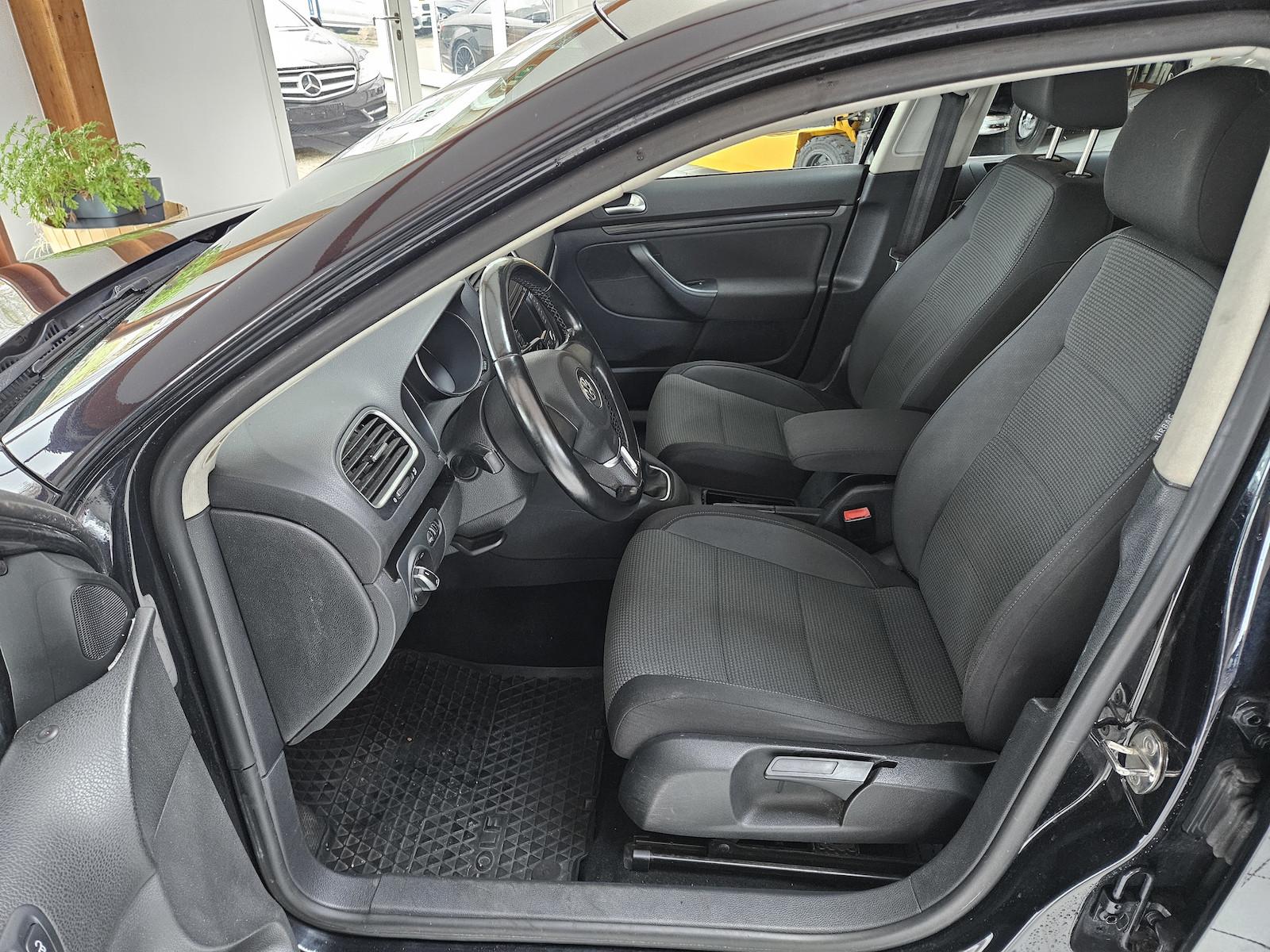 Volkswagen Golf 2011 — photo 7