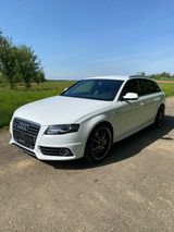 Audi A4 2.0 TFSI 132kW S line Avant S line - Audi A4: Weiß, Kombi, Line