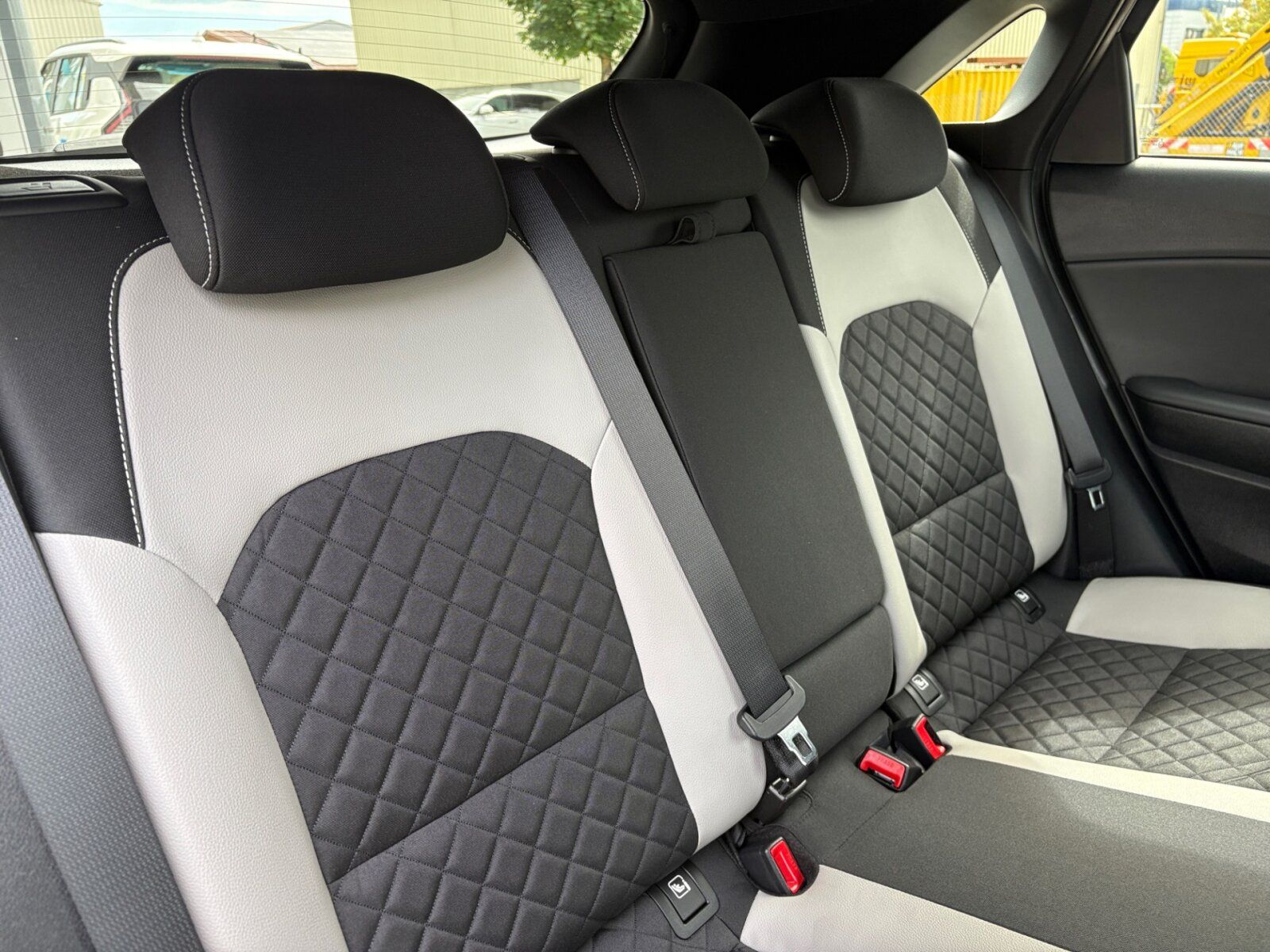 Fahrzeugabbildung Kia Ceed 1.4 T-GDI DCT GT Line NAVI