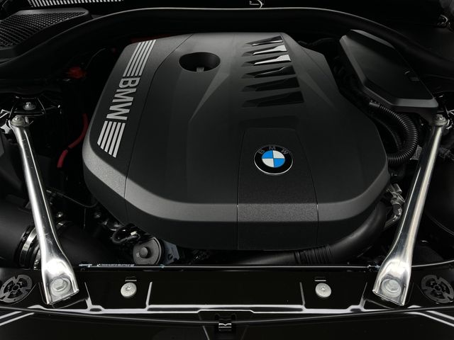 Foto Nummer 14: BMW 550e xDrive