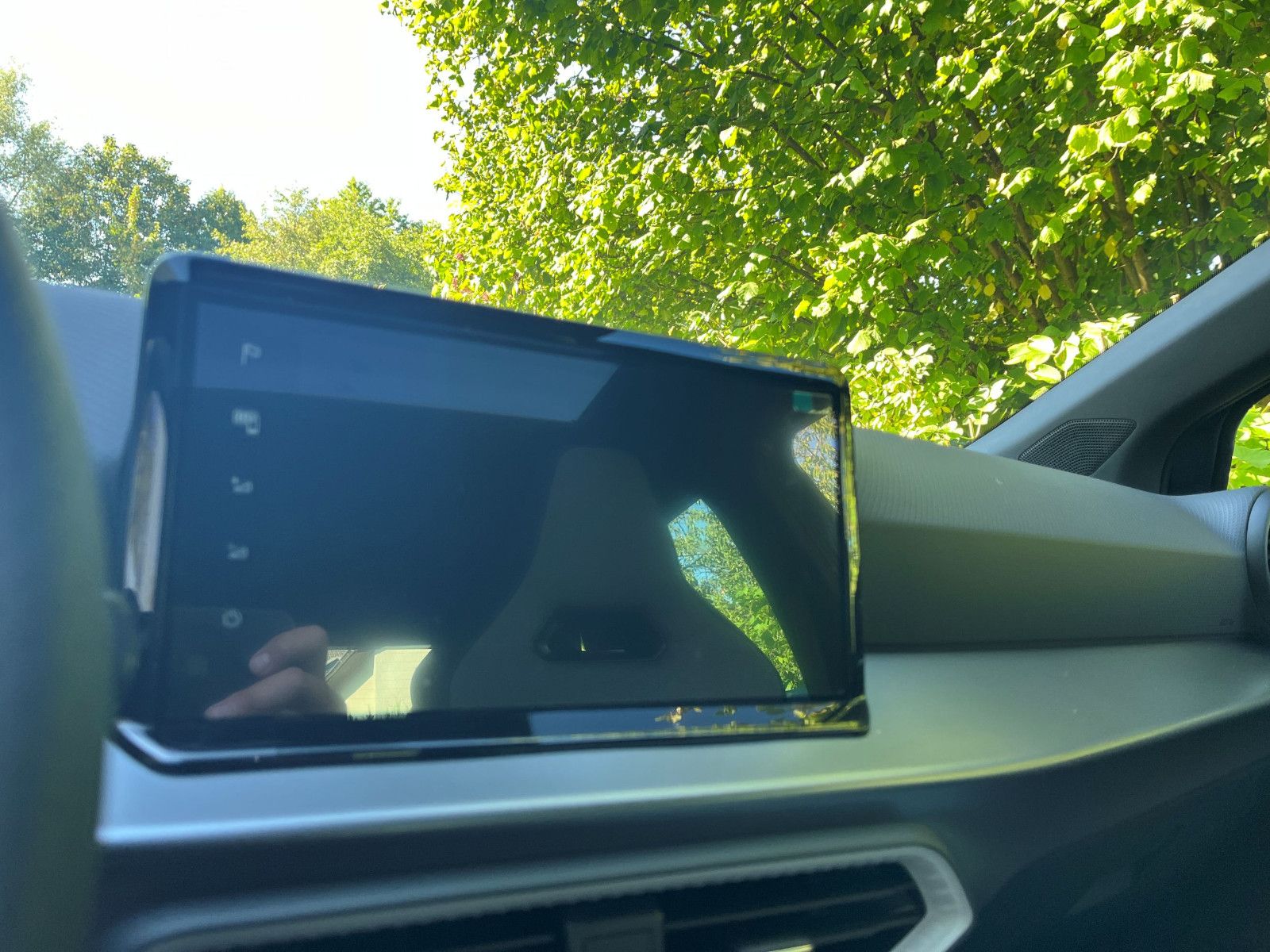 Fahrzeugabbildung SEAT Ibiza 1.5 TSI 110 kW FR DSG 18" NEUES MODELL