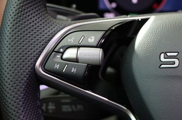 Skoda Kodiaq 1.5 TSI AHK 7-Sitze Leder Pano