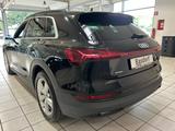 Audi e-tron 55 quattro Klima Navi Rückfahrkamera - Audi e-tron: 55