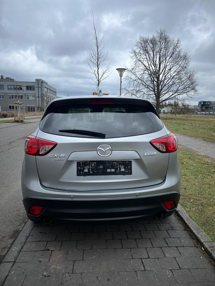 Mazda CX-5 2012 — rear view