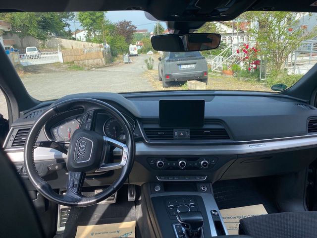 AUDI Audi Q5 S-line