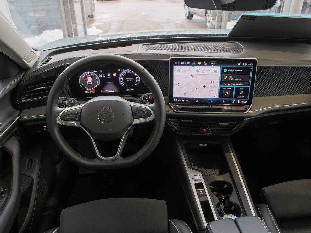 Volkswagen Passat - Bild 11