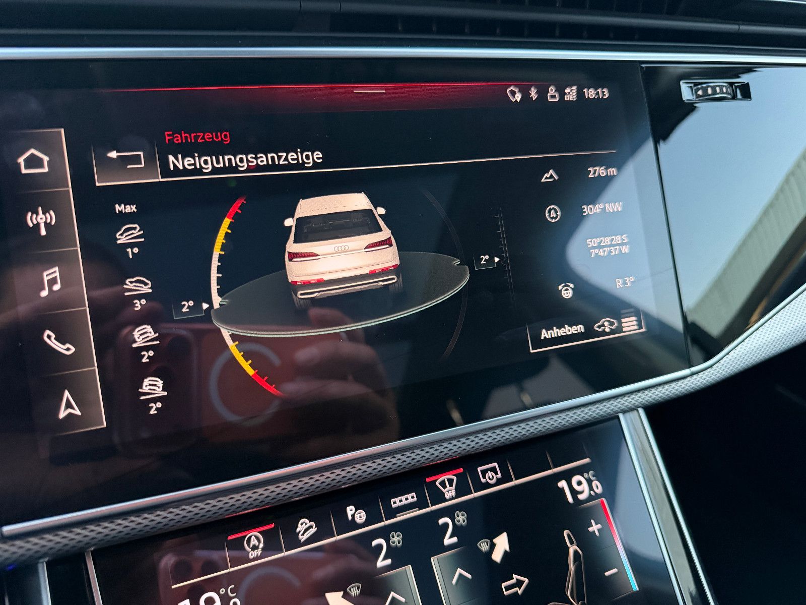 Fahrzeugabbildung Audi Q7 50 TDI Quattro/7-SITZE/PANO/HUD/AMBIENTE/KAME