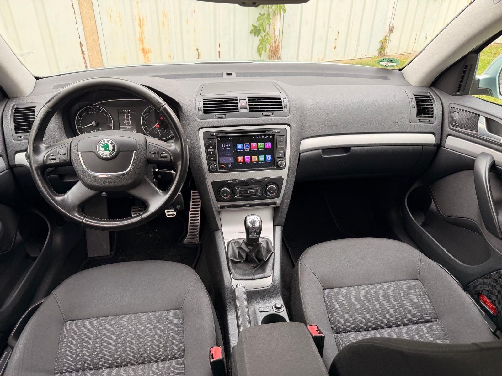Skoda Octavia 2009 — photo 9