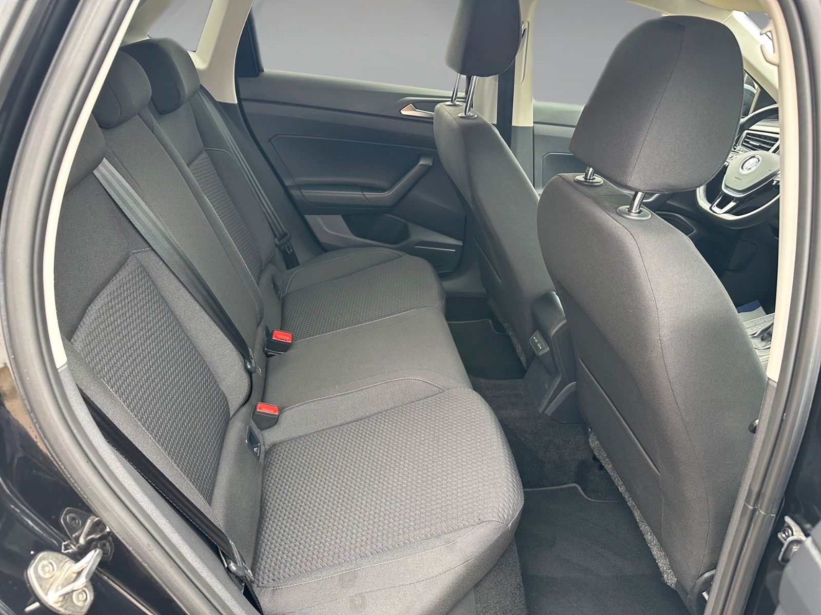 Volkswagen Polo VI Comfortline – Bild 12