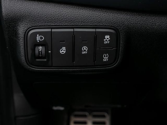 Hyundai Bayon 1.0 Trend 2WD Kamera Navi Sitzhzg. LED