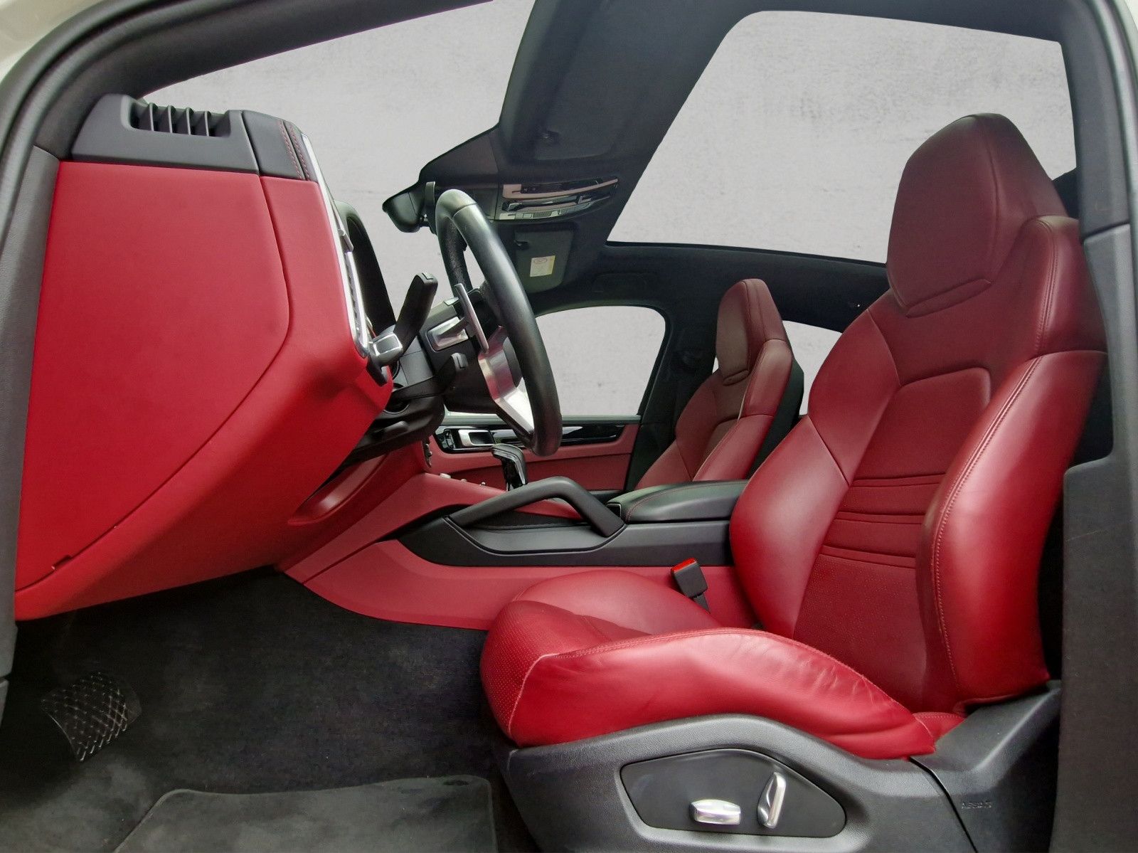 Porsche Cayenne Coupe APPROVED Chrono Luft Pano 360° 21z foto 5