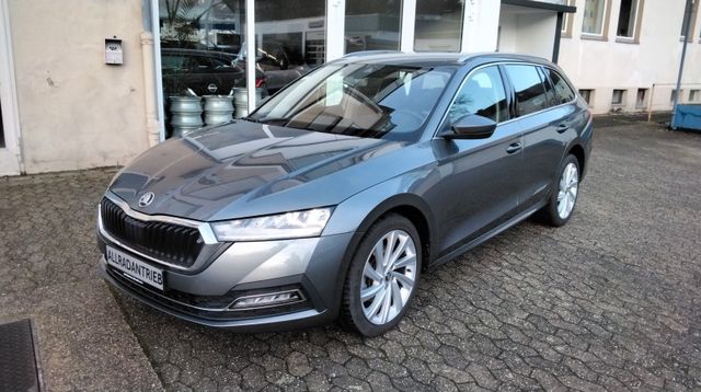 Skoda Octavia Combi 2.0 TDi 4x4 DSG AHK NAVI KAMERA