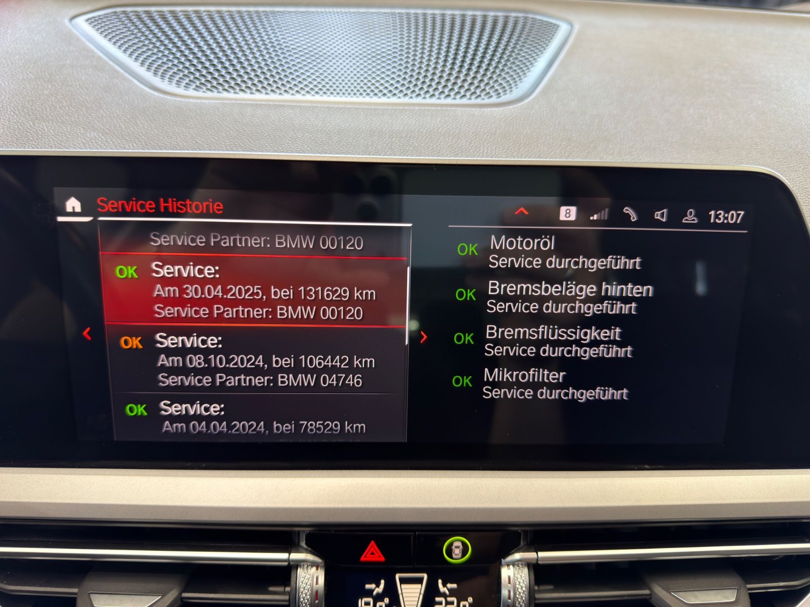 Fahrzeugabbildung BMW 320d xDrive Touring Advantage|NAVI|AHK|LED|
