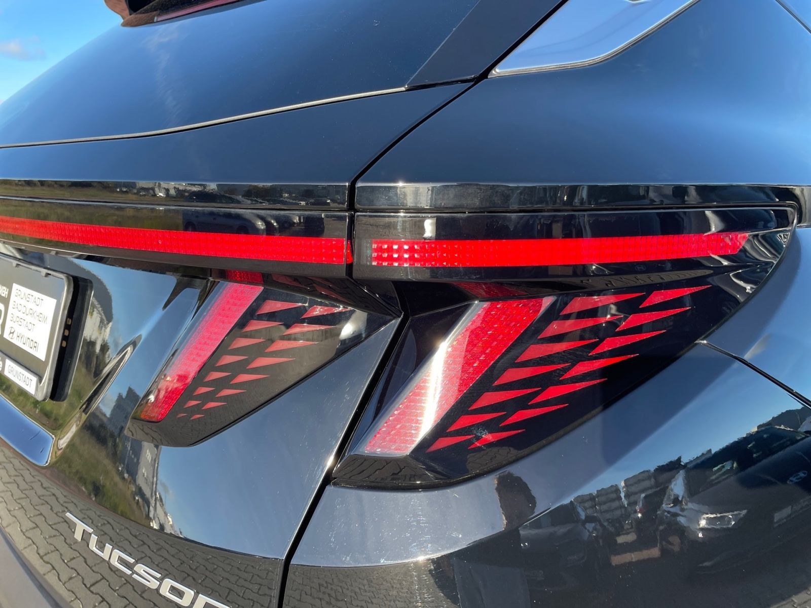 Fahrzeugabbildung Hyundai TUCSON 1.6 T-GDI Trend Hybrid Krell LED