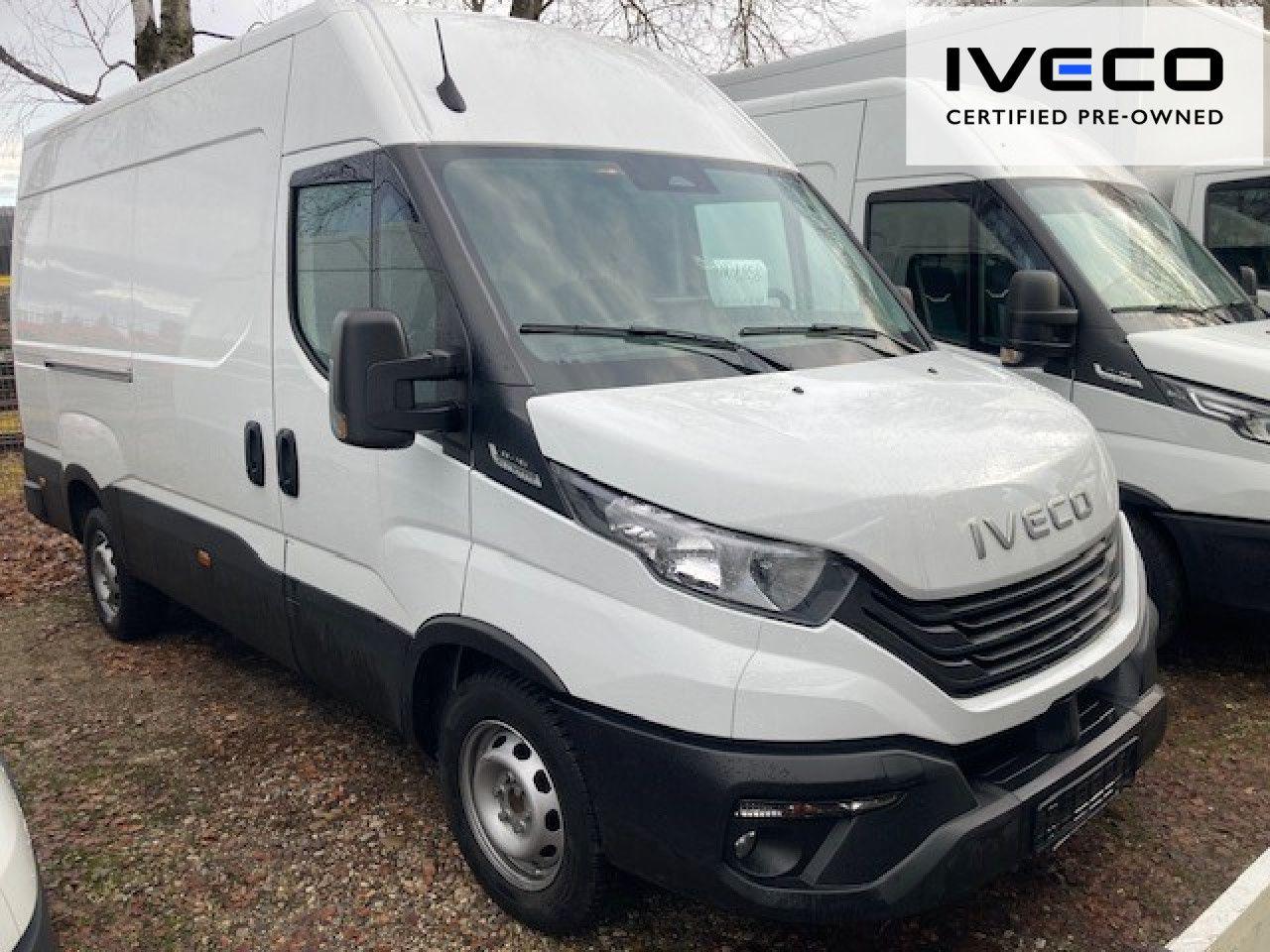 Iveco 35S16 Automatik L2H2 - wenig KM- Zulassung 2025