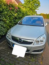 Opel Vectra 1.8 - - Opel Vectra mit Benzin-Antrieb: Limousine, 1.8