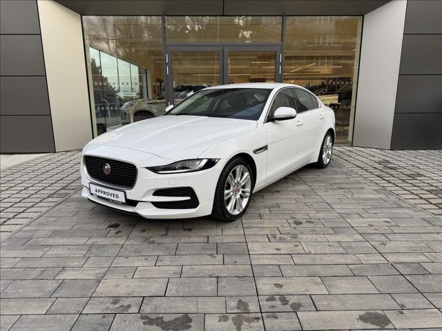 Jaguar XE D180 S AWD AT ČR DPH