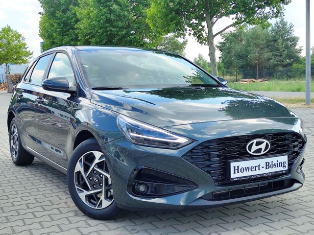 HYUNDAI i30 1.0 T-GDI NAVI-KAMERA-LED-TEMPOM-SHZG-2xPDC-