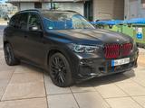 BMW X5 xDrive 30 d M Black VERMILION Edition - BMW X5 mit Diesel-Antrieb