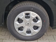 Fahrzeugabbildung Trafic Combi L2H1 3,0t 2.0 BLUE EU6e Grand Life
