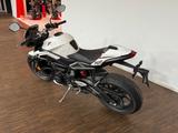 Triumph Street Triple 765 R mit Garantie und Zubehör - TRIUMPH STREET TRIPLE