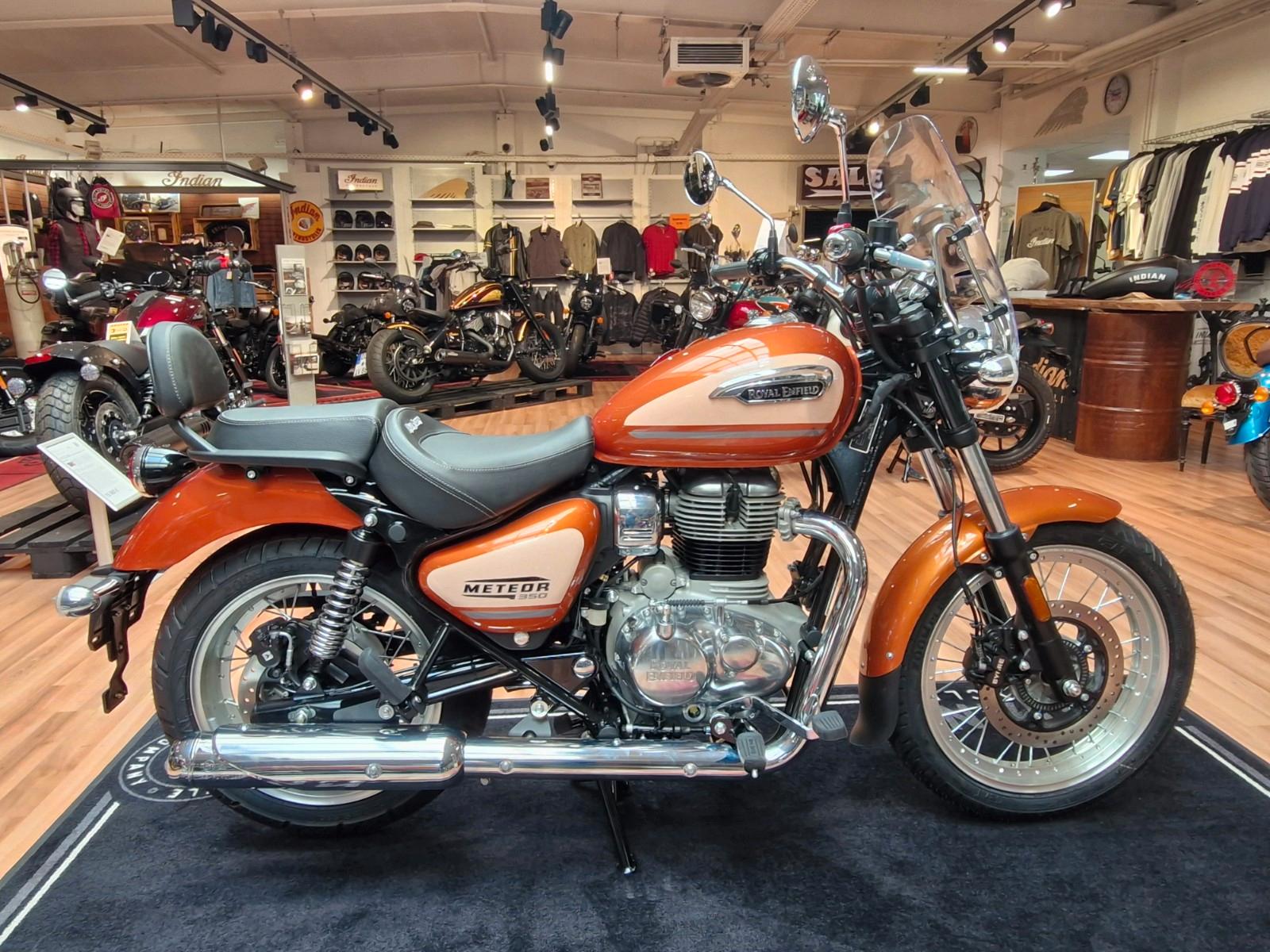 Royal Enfield Meteor 350 Sundowner Orange Special Edition
